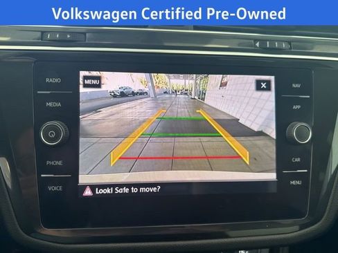 Used 2018 Volkswagen Tiguan SEL image 21