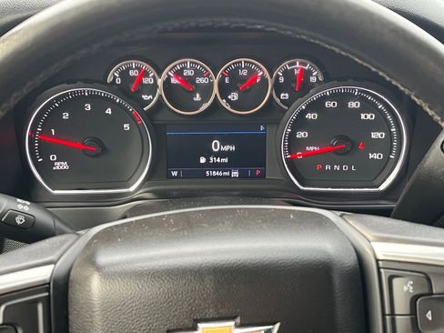 Used 2022 Chevrolet Silverado 2500 LT w/ Convenience Package image 12