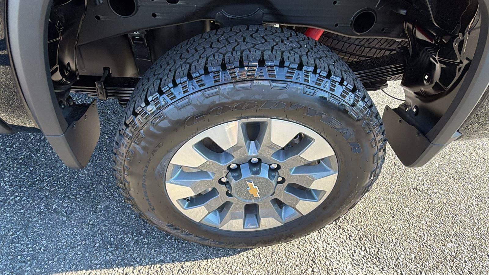 New 2026 Chevrolet Silverado 2500 Custom w/ Custom Value Package AWD/4WD image 13