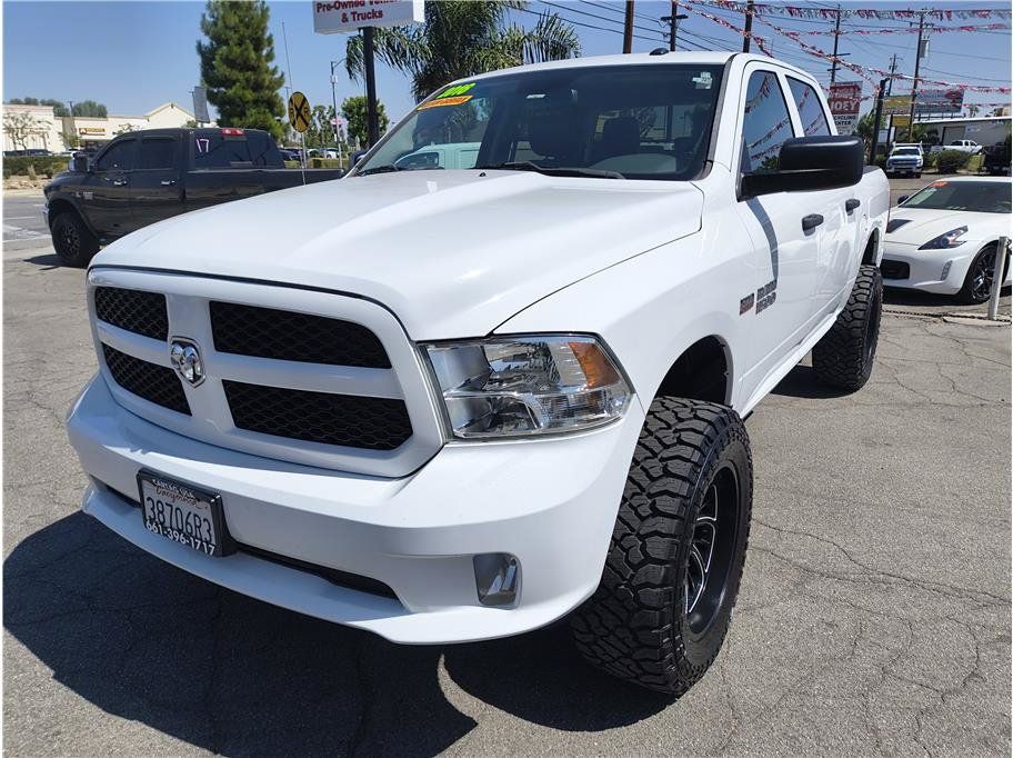 Used 2016 RAM 1500 Express RWD image 17