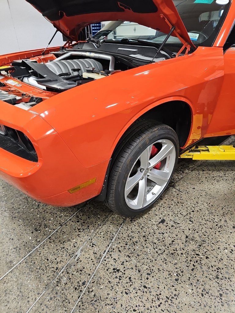 Used 2009 Dodge Challenger SRT8 RWD image 25