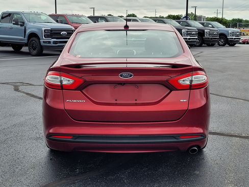 Used 2015 Ford Fusion SE w/ Equipment Group 201A FWD image 5