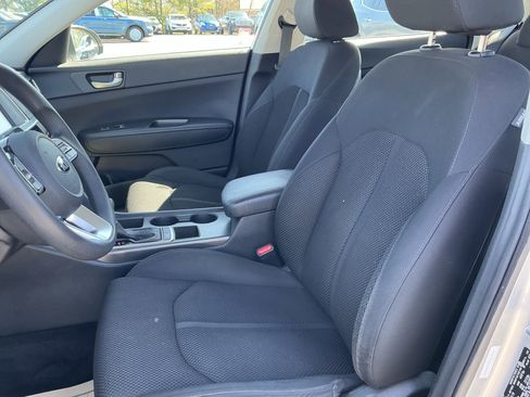 Used 2019 Kia Optima LX FWD image 10