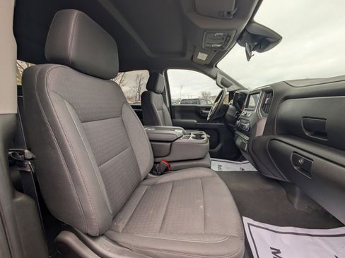 Used 2023 Chevrolet Silverado 1500 Custom image 40