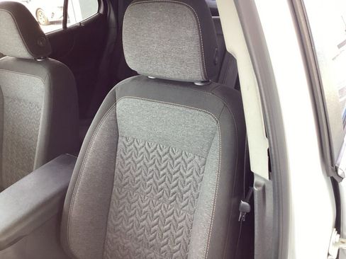 Used 2023 Chevrolet Equinox LT image 11