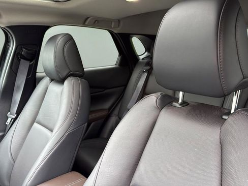 Certified 2025 MAZDA CX-30 AWD 2.5 S w/ Premium Package image 12