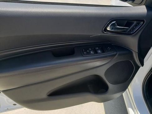 Used 2023 Dodge Durango GT AWD/4WD image 13