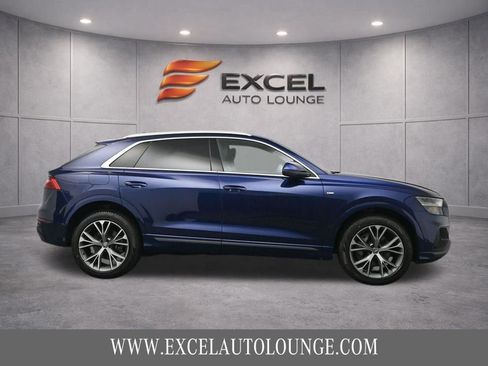 Used 2020 Audi Q8 Prestige w/ Prestige Package AWD/4WD image 10