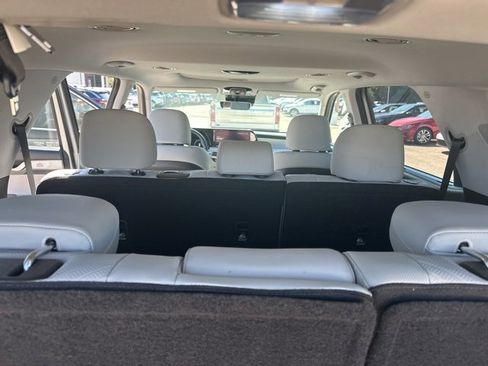 Used 2023 Hyundai Palisade SEL w/ Cargo Package image 13