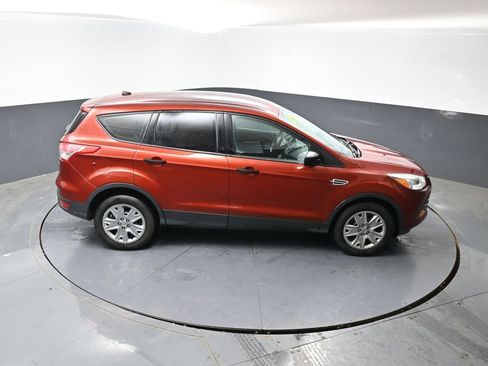Used 2016 Ford Escape S FWD image 38