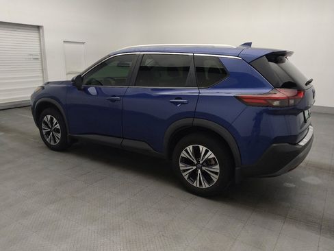 Used 2022 Nissan Rogue SV w/ SV Premium Package FWD image 3