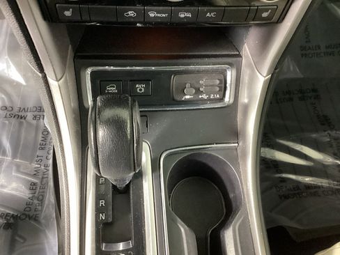 Used 2020 Subaru Ascent Limited w/ Technology Package AWD/4WD image 29