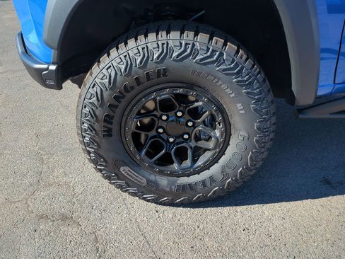 New 2026 Chevrolet Colorado ZR2 w/ ZR2 Bison Edition image 32