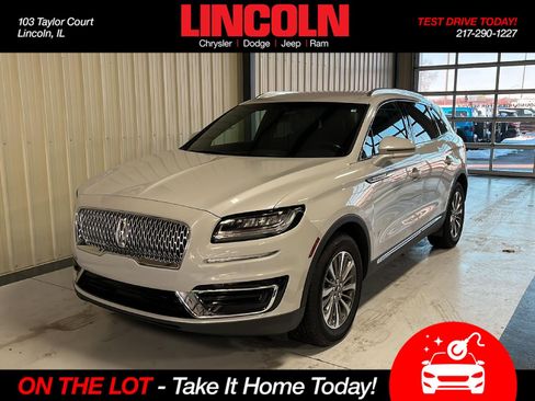 Used 2020 Lincoln Nautilus FWD w/ Equipment Group 101A image 1