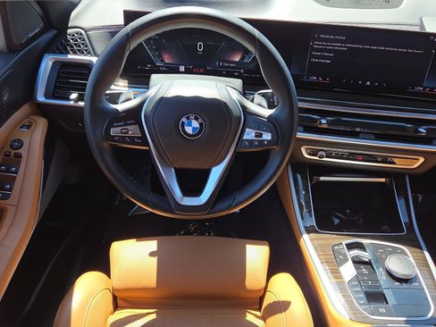 Certified 2024 BMW X5 xDrive40i w/ Premium Package image 13