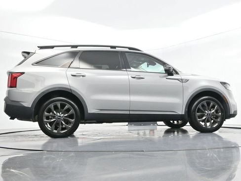 Used 2023 Kia Sorento SX Prestige AWD/4WD image 61