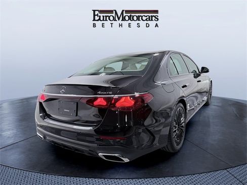 New 2026 Mercedes-Benz E 450 4MATIC Sedan image 3