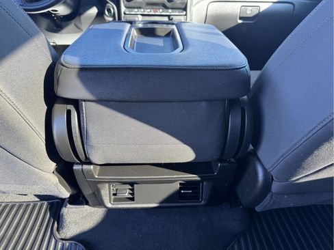 Used 2022 Chevrolet Silverado 1500 Custom Trail Boss image 15