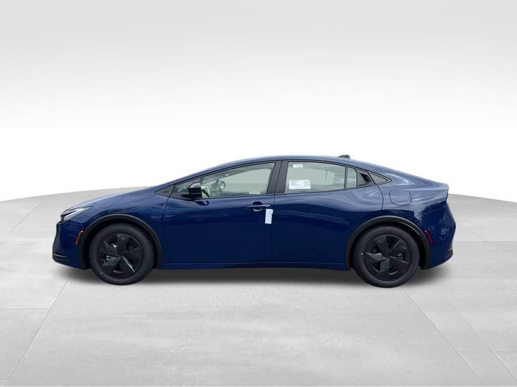 New 2027 Toyota Prius Plug-In Hybrid FWD image 2