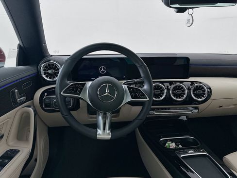 Used 2026 Mercedes-Benz CLA 250 image 24