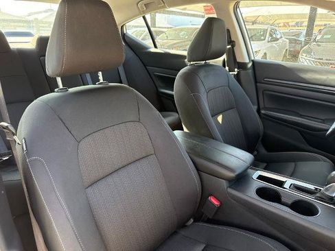 Certified 2025 Nissan Altima 2.5 SV FWD image 16
