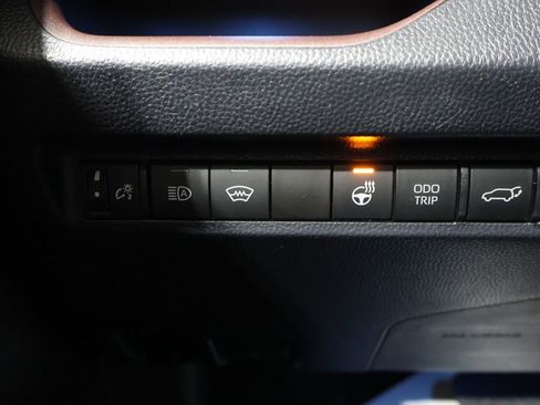 Used 2023 Toyota RAV4 Limited image 33