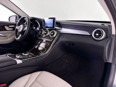Used 2018 Mercedes-Benz C 300 Sedan image 13