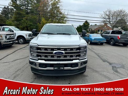 Used 2024 Ford F350 Lariat w/ FX4 Off-Road Package image 8