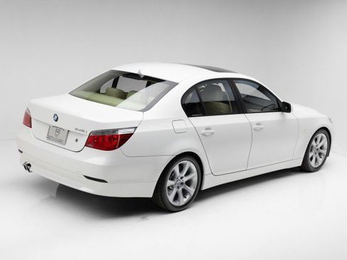 Used 2004 BMW 545i Sedan image 3