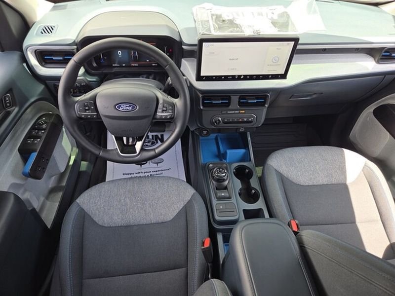 Used 2025 Ford Maverick XLT w/ XLT Luxury Package FWD image 10