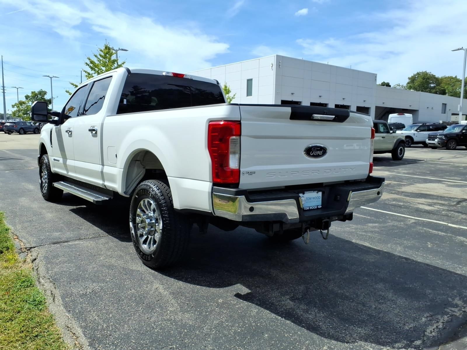 Used 2019 Ford F350 Lariat w/ Chrome Package AWD/4WD image 7