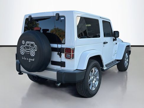 Used 2017 Jeep Wrangler Sahara w/ Mopar Chrome Edition Group image 3