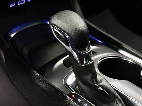 Used 2023 Chevrolet Malibu LT image 22