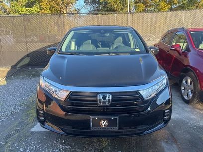 Used 2024 Honda Odyssey Elite