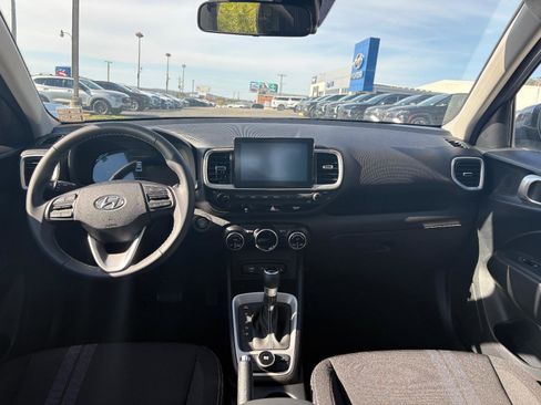 New 2026 Hyundai Venue SEL image 21