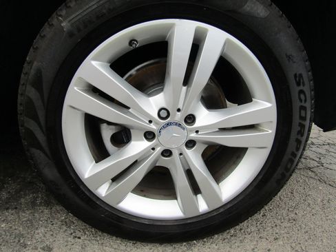 Used 2014 Mercedes-Benz ML 350 4MATIC image 36