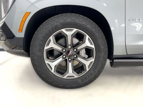 Used 2025 GMC Yukon AT4 Ultimate w/ LPO, Floor Liner Package image 11