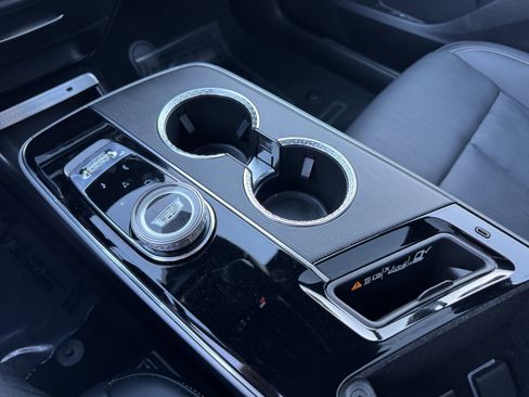 Used 2024 Cadillac Lyriq Luxury w/ LPO, Floor Liner Package image 31