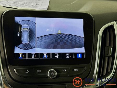 Used 2024 Chevrolet Equinox LT image 14