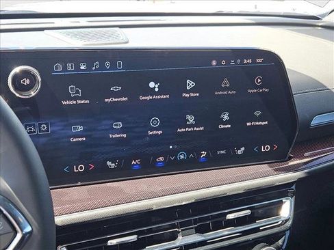 New 2026 Chevrolet Traverse Z71 w/ Enhanced Driving Package image 15