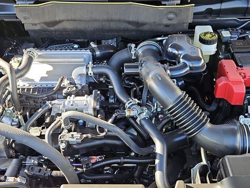 New 2026 Mitsubishi Outlander SE image 16