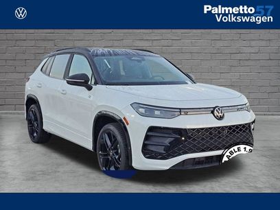 New 2026 Volkswagen Tiguan SE R-Line