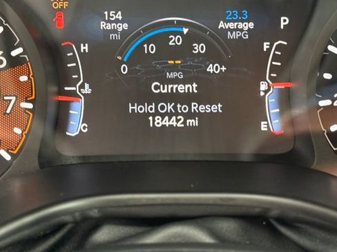 Used 2024 Jeep Compass Latitude AWD/4WD image 4