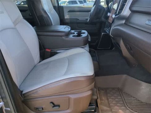 Used 2025 RAM 3500 Laramie w/ Max Tow Package image 22