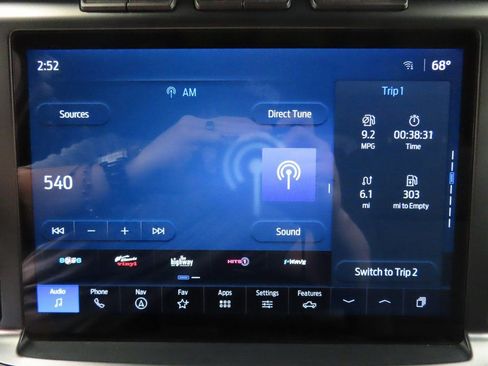 Used 2024 Ford F150 XLT w/ FX4 Off-Road Package image 23