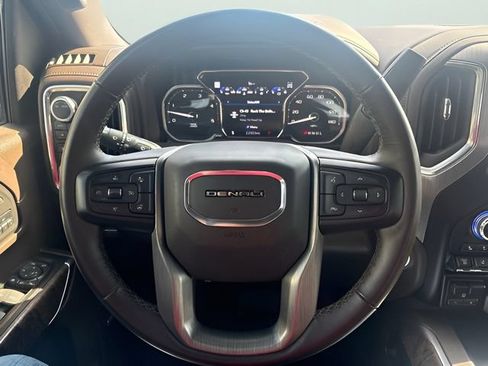 Used 2023 GMC Sierra 3500 Denali w/ Denali Ultimate Package AWD/4WD image 13
