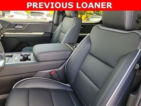 New 2026 GMC Sierra EV Elevation image 16