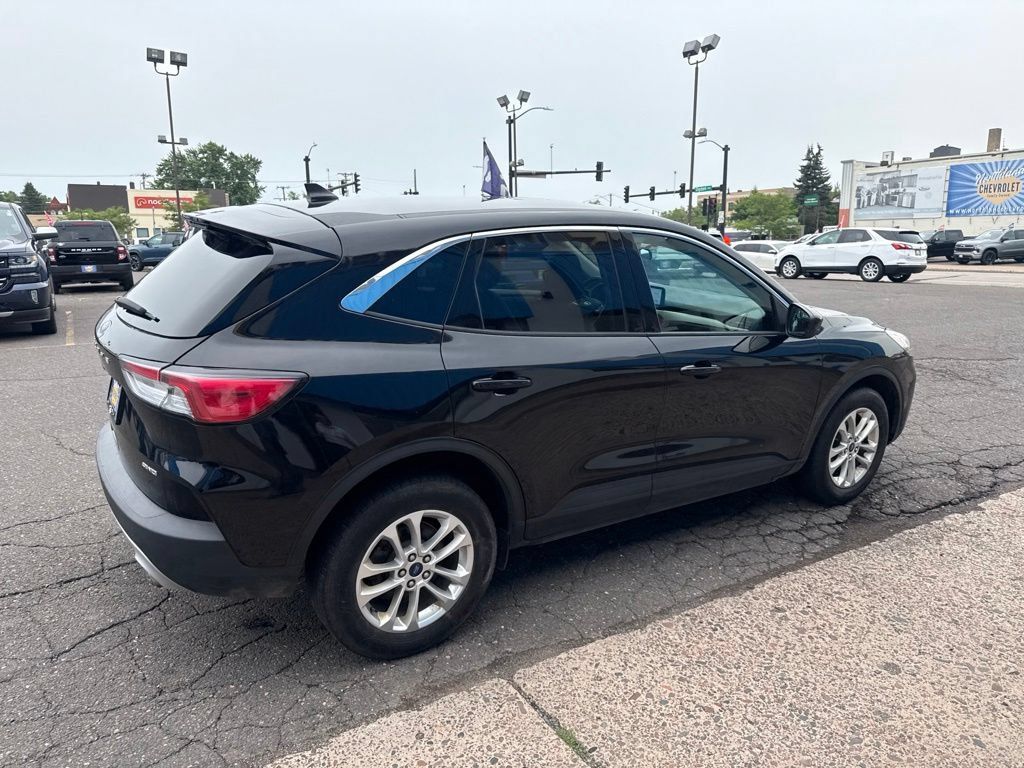 Used 2021 Ford Escape SE w/ Convenience Package AWD/4WD image 10