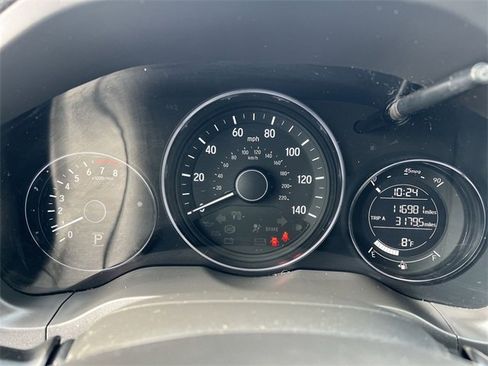 Used 2018 Honda HR-V EX image 23