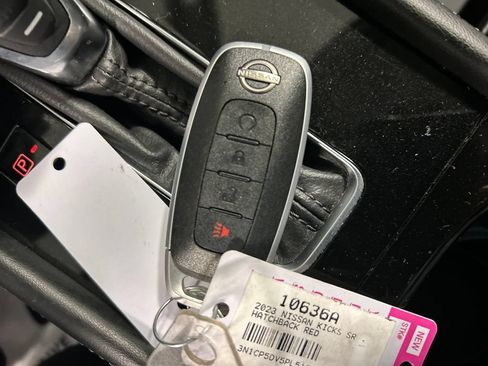 Used 2023 Nissan Kicks SR w/ SR Premium Package FWD image 20